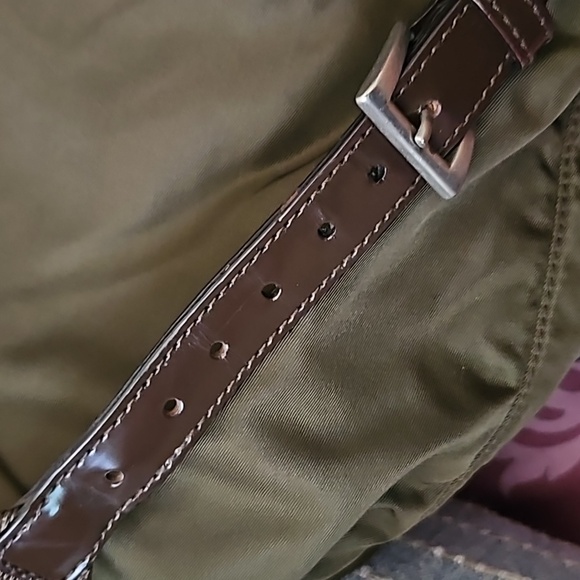 Prada backpack - Picture 4 of 11